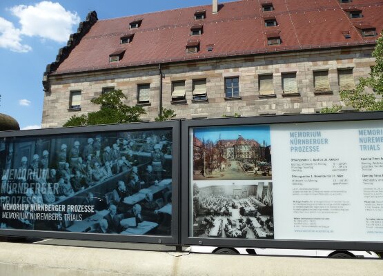Blick auf das Memorium der Nürnberger Prozesse